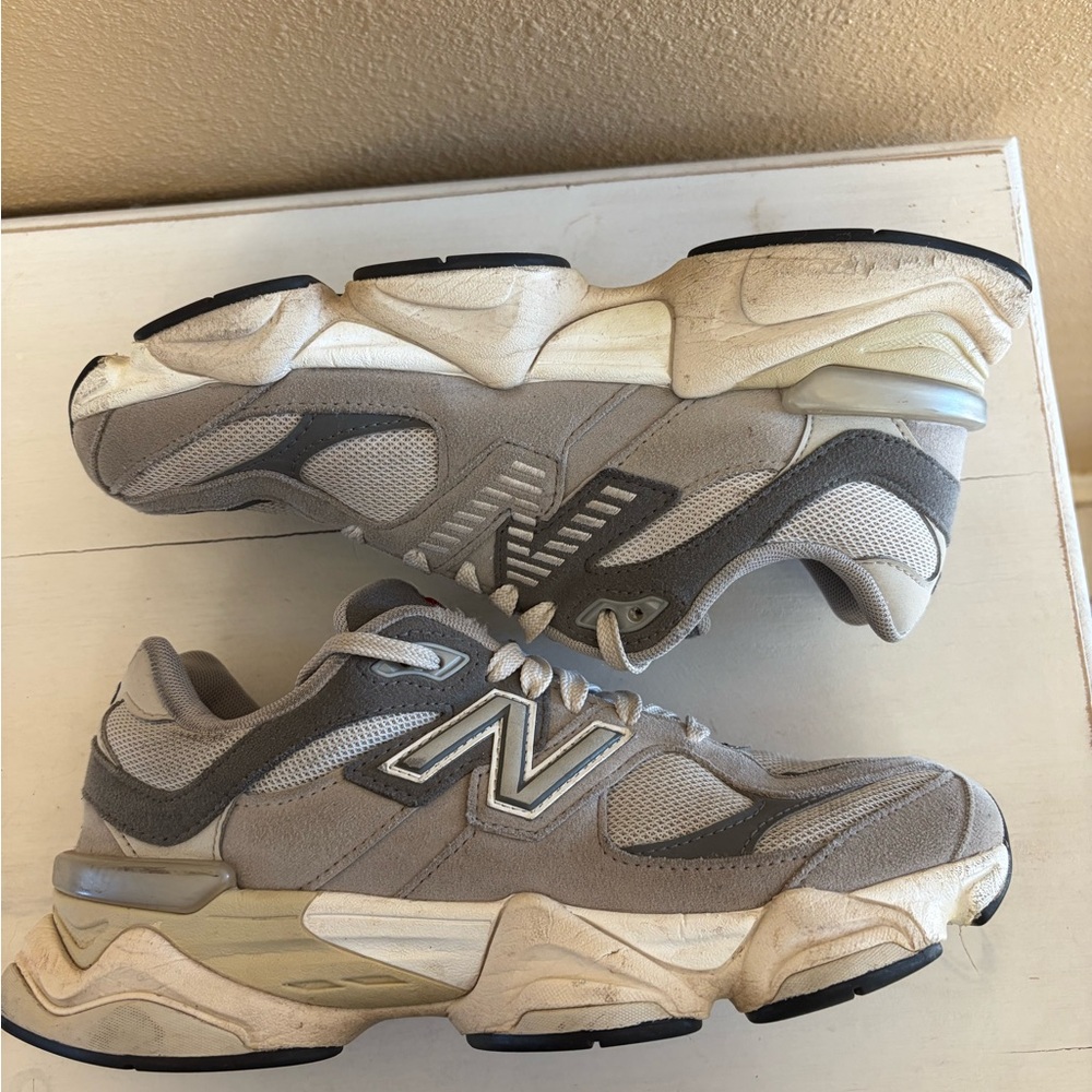 New Balance Gray & White Mesh Suede Chunky Sneakers